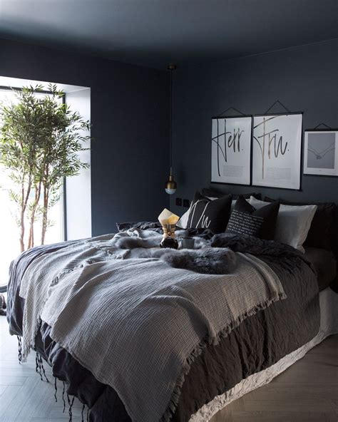  Inspireras: Dekorera sovrummet med en grå säng 