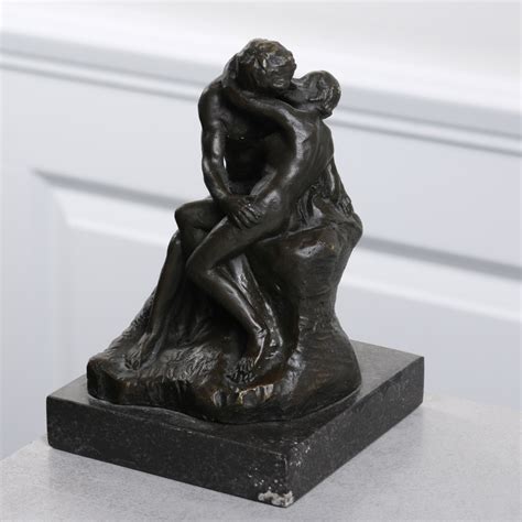  Mengenal Rodin Kyssen, Ciuman Paling Terkenal di Dunia