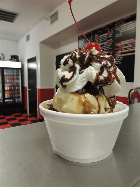  Palm Harbor Ice Cream: A Sweet Slice of History 