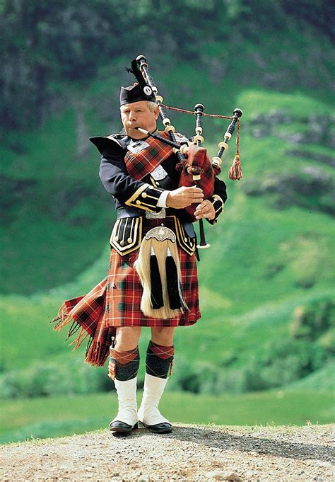  Scots: The Perfect Instrument of Masculinity