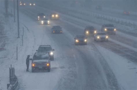  The Midwests Treacherous Ice Storm: A Frigid Fury Unfolding 