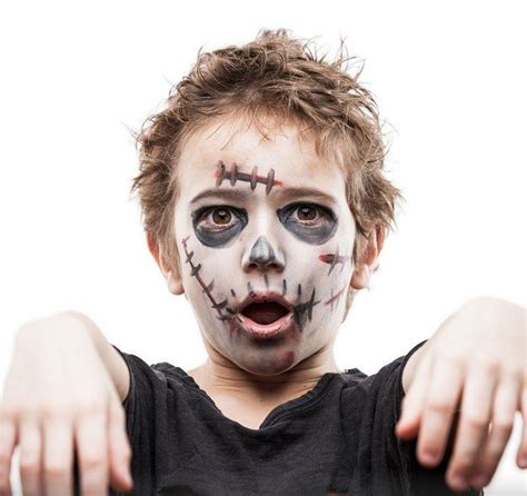  Zombie ansiktsmålning: En guide för att skapa det perfekta zombieutseendet 