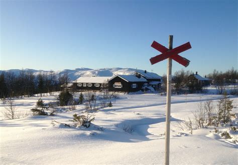  hållfjällets turiststation: A Haven of Tranquility and Adventure in the Heart of the Mountains