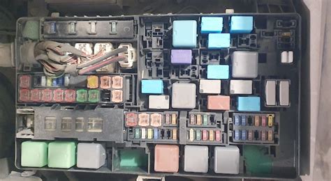 1987 toyota land cruiser fuse box on 