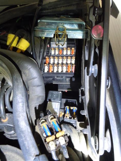 1993 Mercedes 190e Fuse Box Epubpdf Free - 