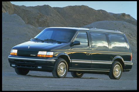 1993 Chrysler Town and Country Owners Manual and Concept