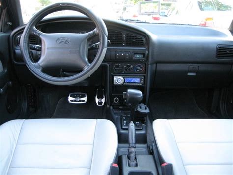 1994 Hyundai Elantra Interior and Redesign