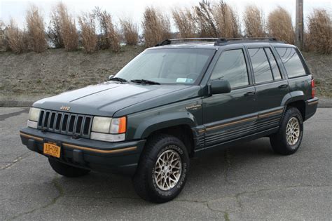 1994 Jeep Grand Cherokee Concept and Owners Manual
