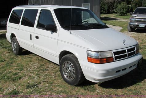 1995 Dodge Caravan Owners Manual and Concept