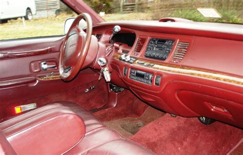 1996 Lincoln Town Car Interior and Redesign