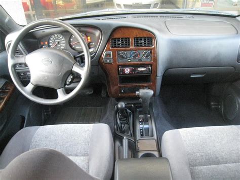 1996 Nissan Pathfinder Interior HD Wallpaper