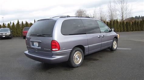 1997 Chrysler Town and Country Owners Manual and Concept