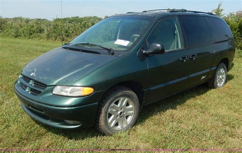 1997 Dodge Caravan Owners Manual and Concept