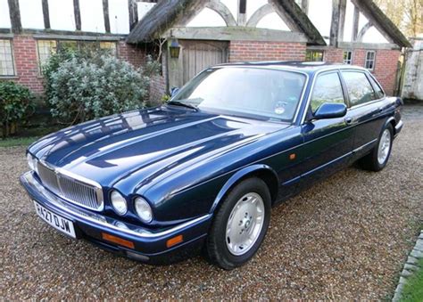 1997 Jaguar XJ6 Concept and Owners Manual