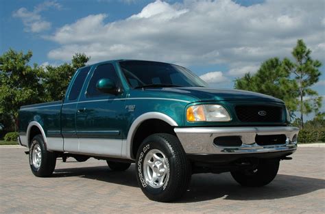 1998 Ford F-150 Owners Manual and Concept