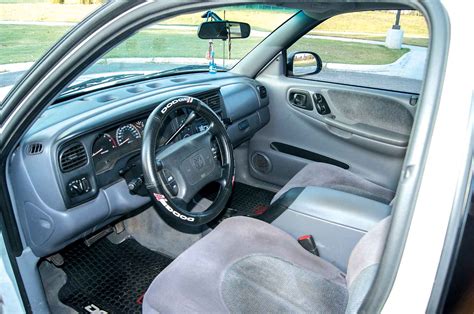 1999 Dodge Dakota Interior and Redesign