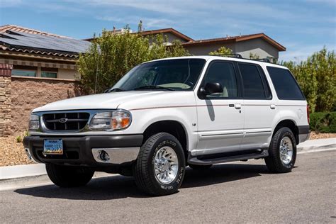 1999 Ford Explorer Owners Manual and Concept
