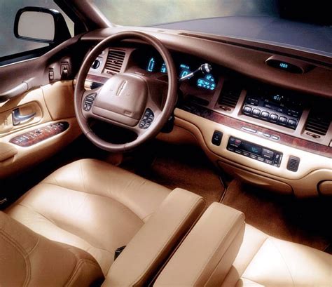 1999 Lincoln Town Car Interior and Redesign