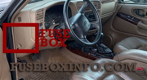 2000 bravada fuse box 