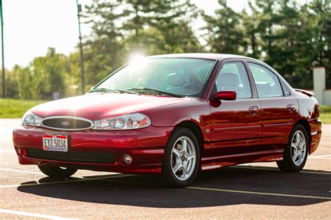 2000 Ford Contour Owners Manual and Concept