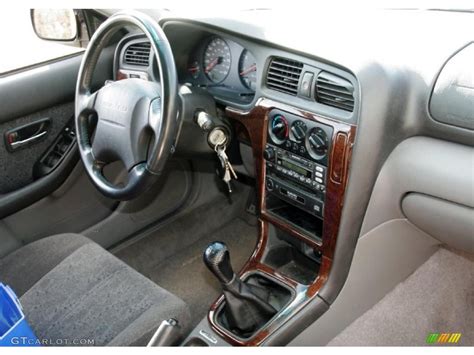 2000 Subaru Legacy Interior and Redesign