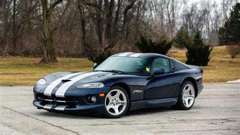 2001 Dodge Viper Owners Manual and Concept