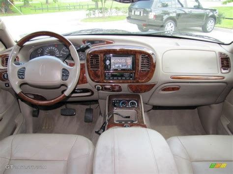 2001 Lincoln Navigator Interior and Redesign