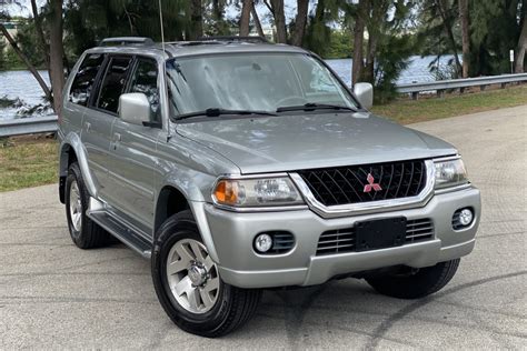 2001 Mitsubishi Montero Sport Concept and Owners Manual