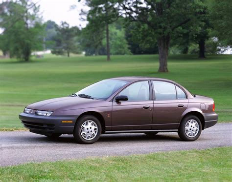 2001 Saturn S-Series Owners Manual and Concept