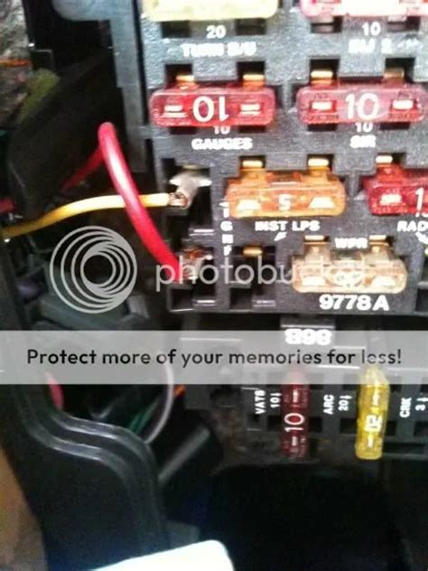 2002 pontiac fuse box 