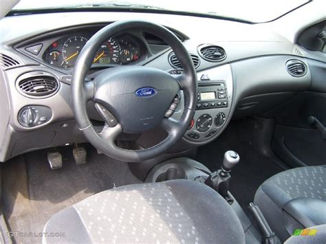 2002 Ford Focus Interior and Redesign