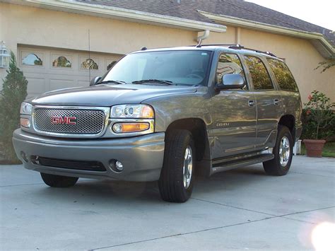 2002 GMC Yukon Concept and Owners Manual