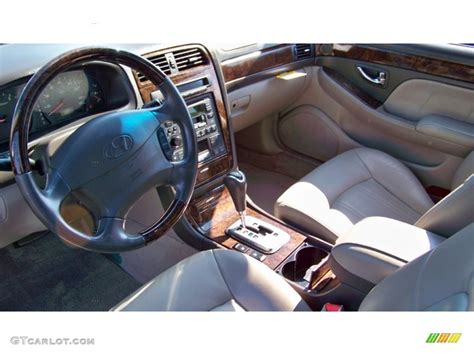 2002 Hyundai XG350 Interior and Redesign