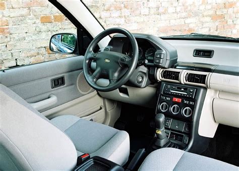 2002 Land Rover Freelander Interior and Redesign