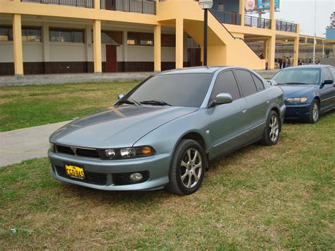 2002 Mitsubishi Galant Concept and Owners Manual
