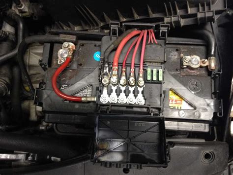 2003 jetta battery fuse box 