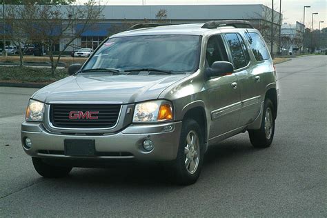 2003 GMC Envoy Concept and Owners Manual