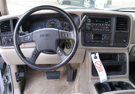 2003 GMC Yukon XL Interior and Redesign
