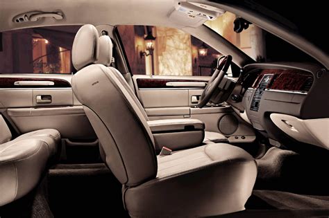 2003 Lincoln Town Car Interior and Redesign
