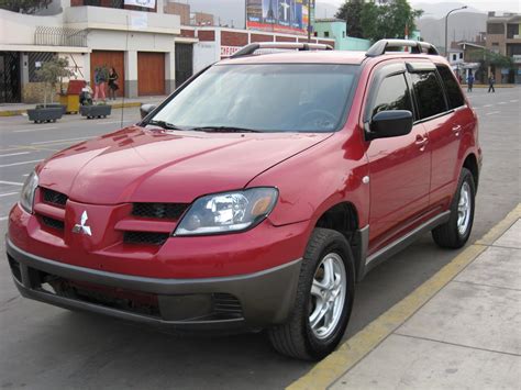 2003 Mitsubishi Outlander Owners Manual and Concept