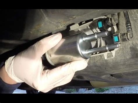 2004 expedition fuel filter 