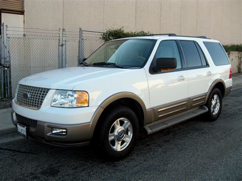 2004 Ford Expedition Owners Manual and Concept