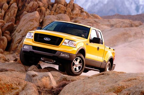 2004 Ford F-150 Owners Manual and Concept