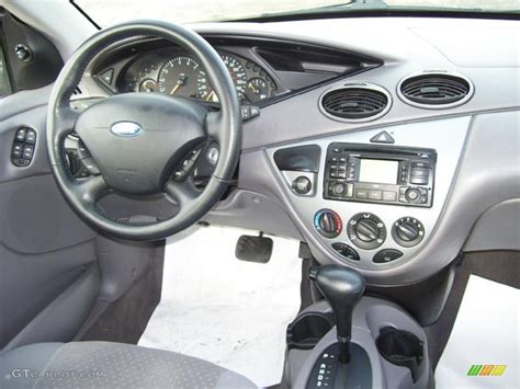 2004 Ford Focus Interior and Redesign