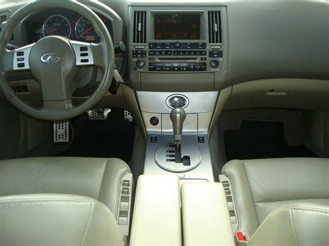 2004 Infiniti FX35 Interior and Redesign
