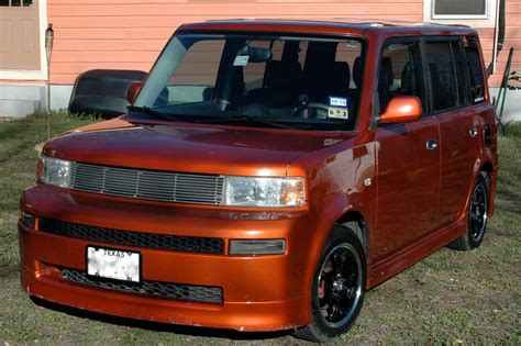 2004 Scion xB Owners Manual and Concept