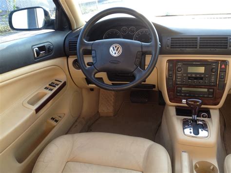 2004 Volkswagen Passat Interior & Redesign