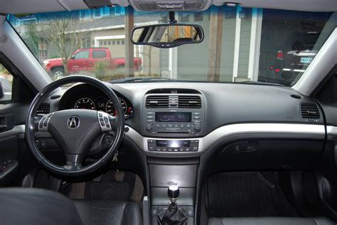 2005 Acura TSX Interior
