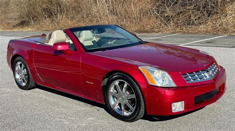 2005 Cadillac XLR Owners Manual and Concept