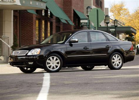 2005 Ford Five Hundred Owners Manual and Concept